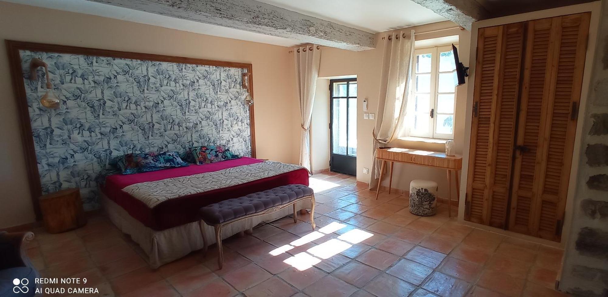 Le Mas Neuf 1752 Arles Phòng bức ảnh