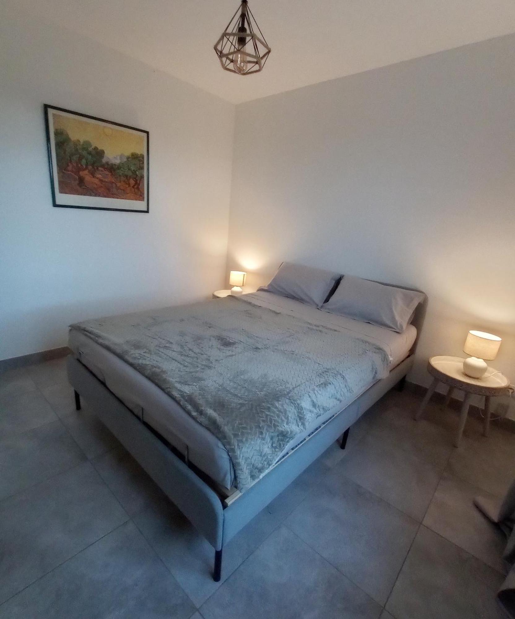 Le Mas Neuf 1752 Arles Ngoại thất bức ảnh